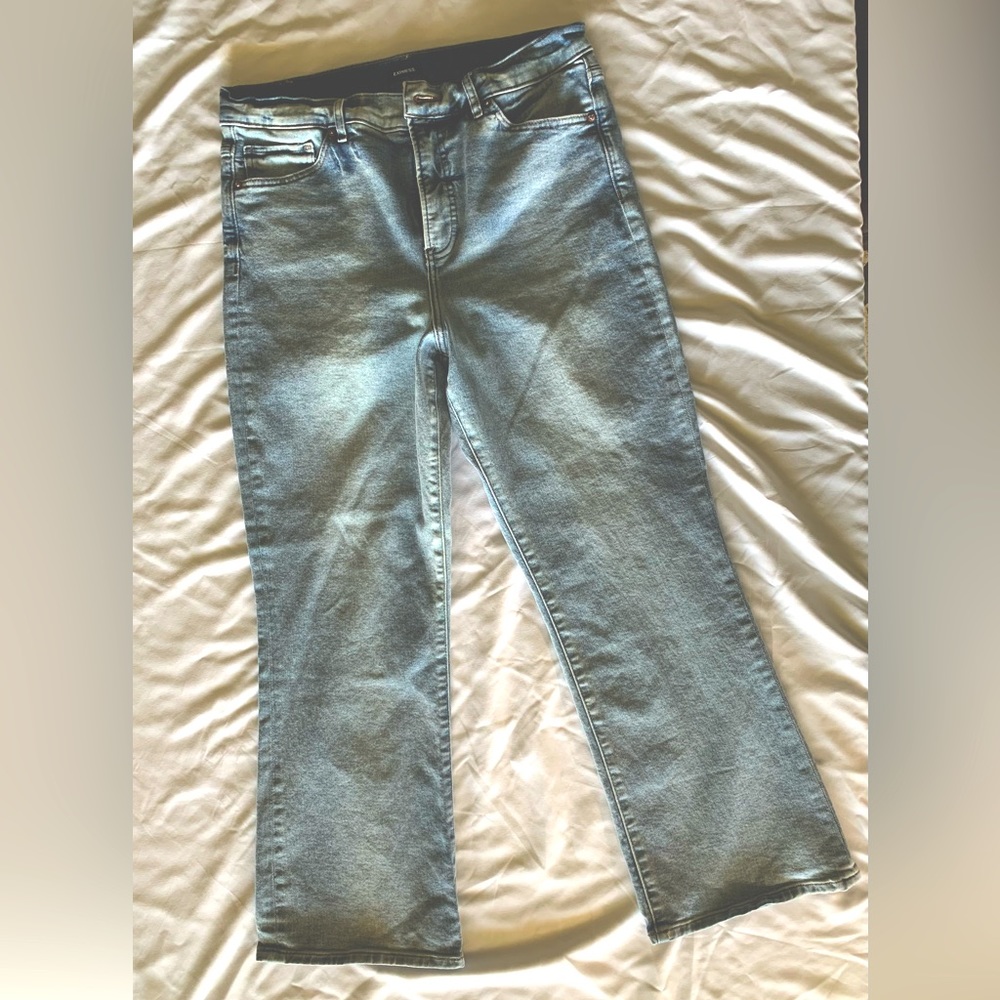 Express High Rise Light Wash 90s Bootcut Jeans (12S)